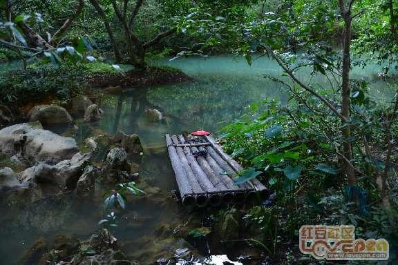 来东中街遇到困难找“荧光绿” 沈阳公安交警大东大队设立服务站,专门为您服务